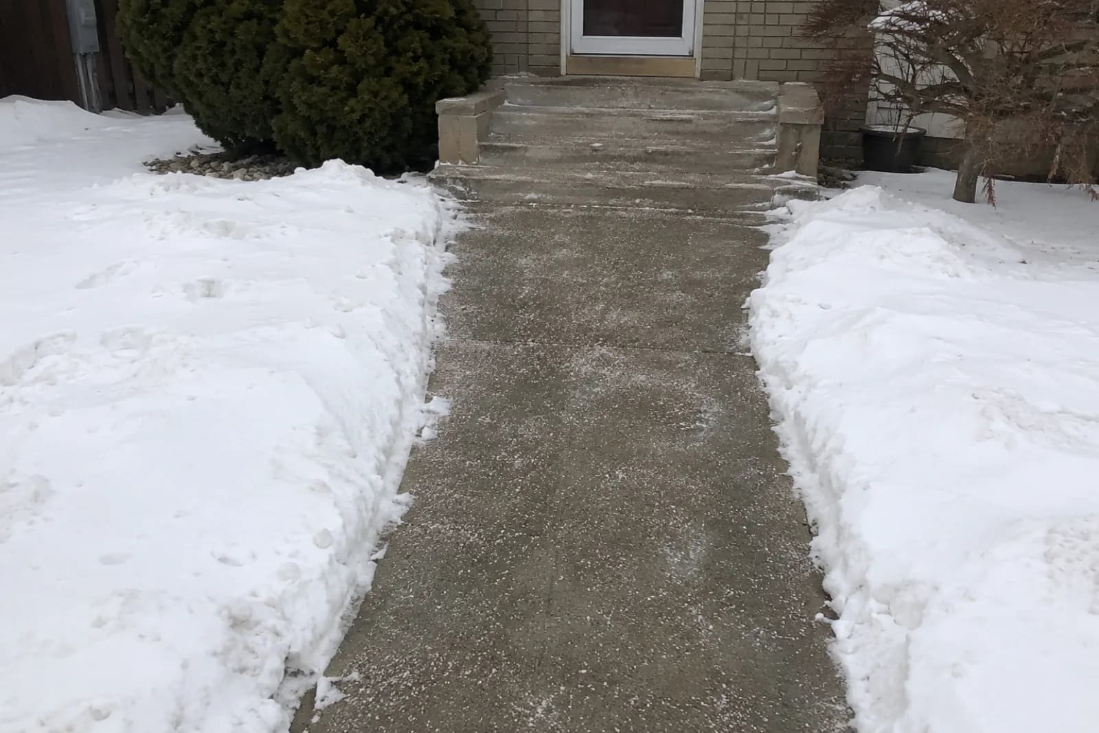 Premium Snow Shoveling